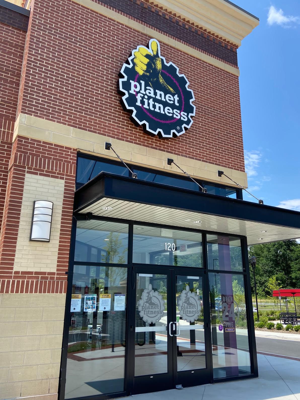 LA Fitness and Fitness opening Tuesday in Ashburn The Burn