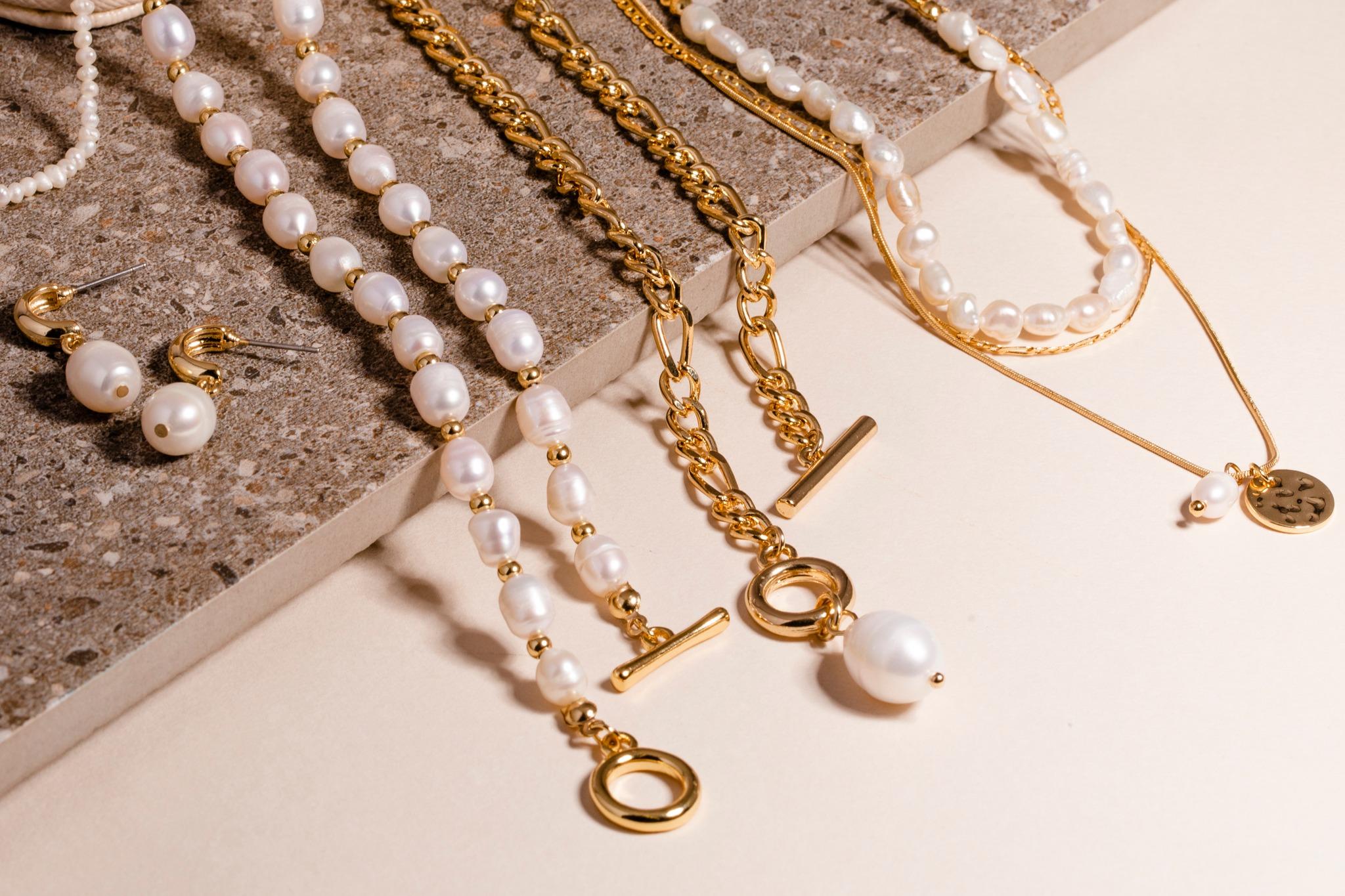 Lovisa Earrings 3 pairs, Women's Fashion, Jewelry & Organisers