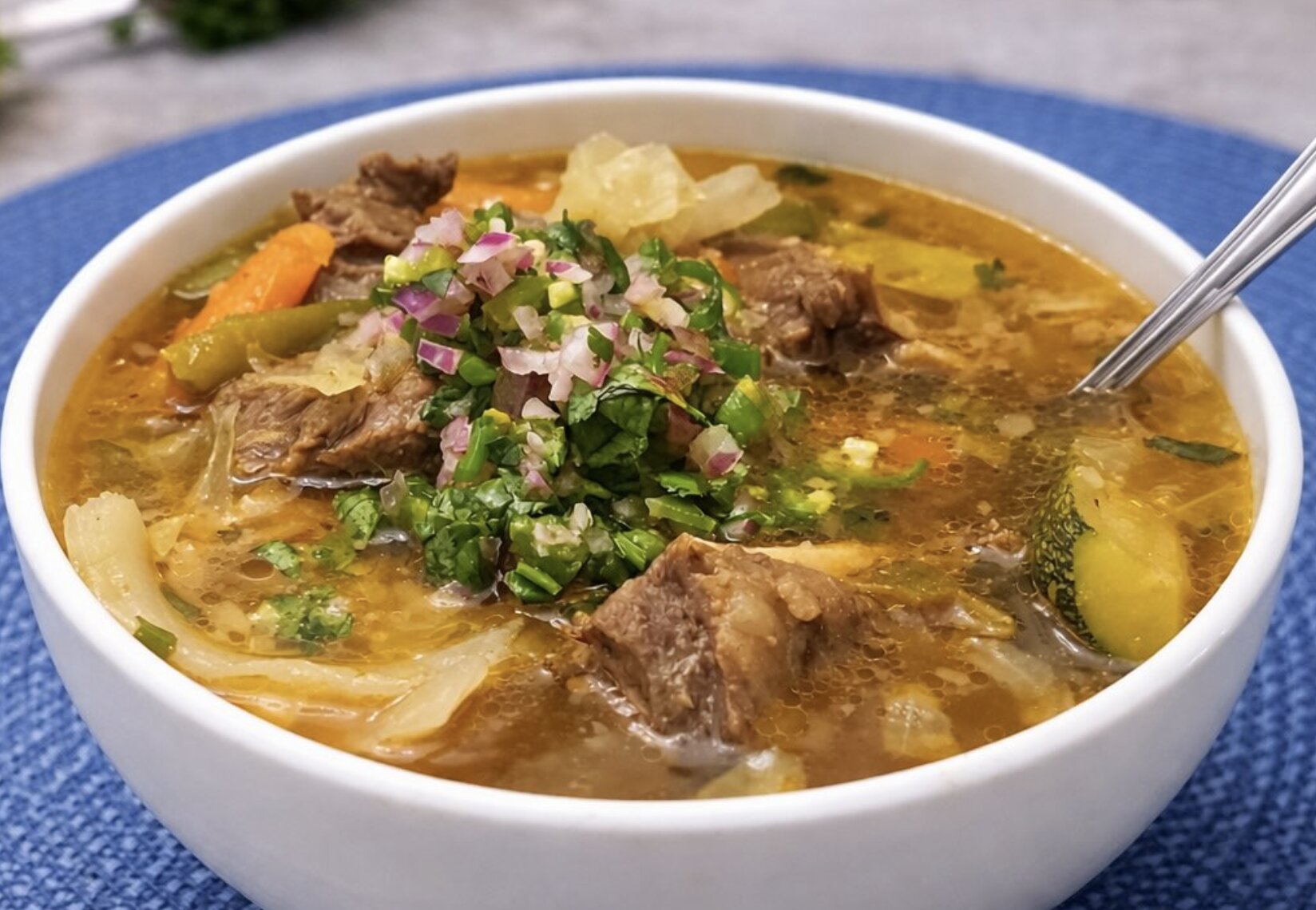 Iris Kitchen brings Salvadoran food to Sterling center