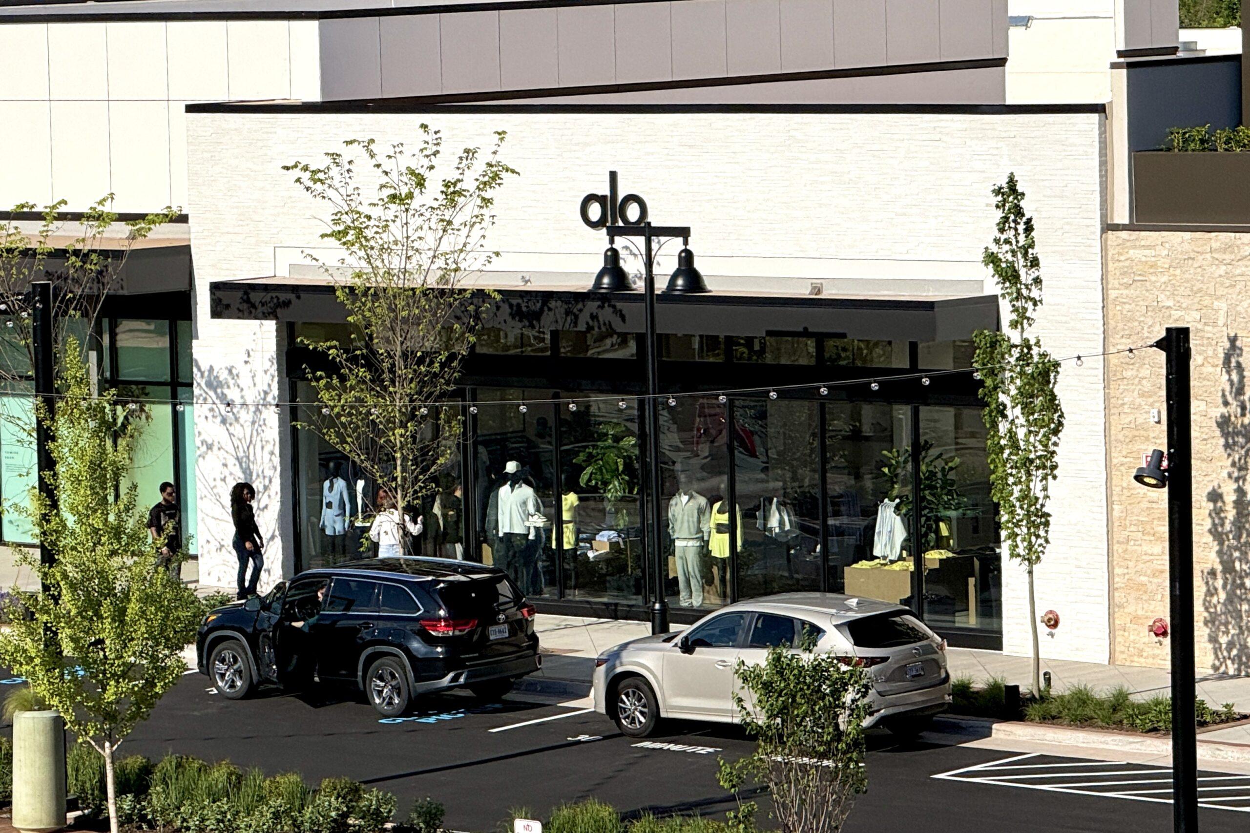 Alo yoga wear store opens its doors at One Loudoun