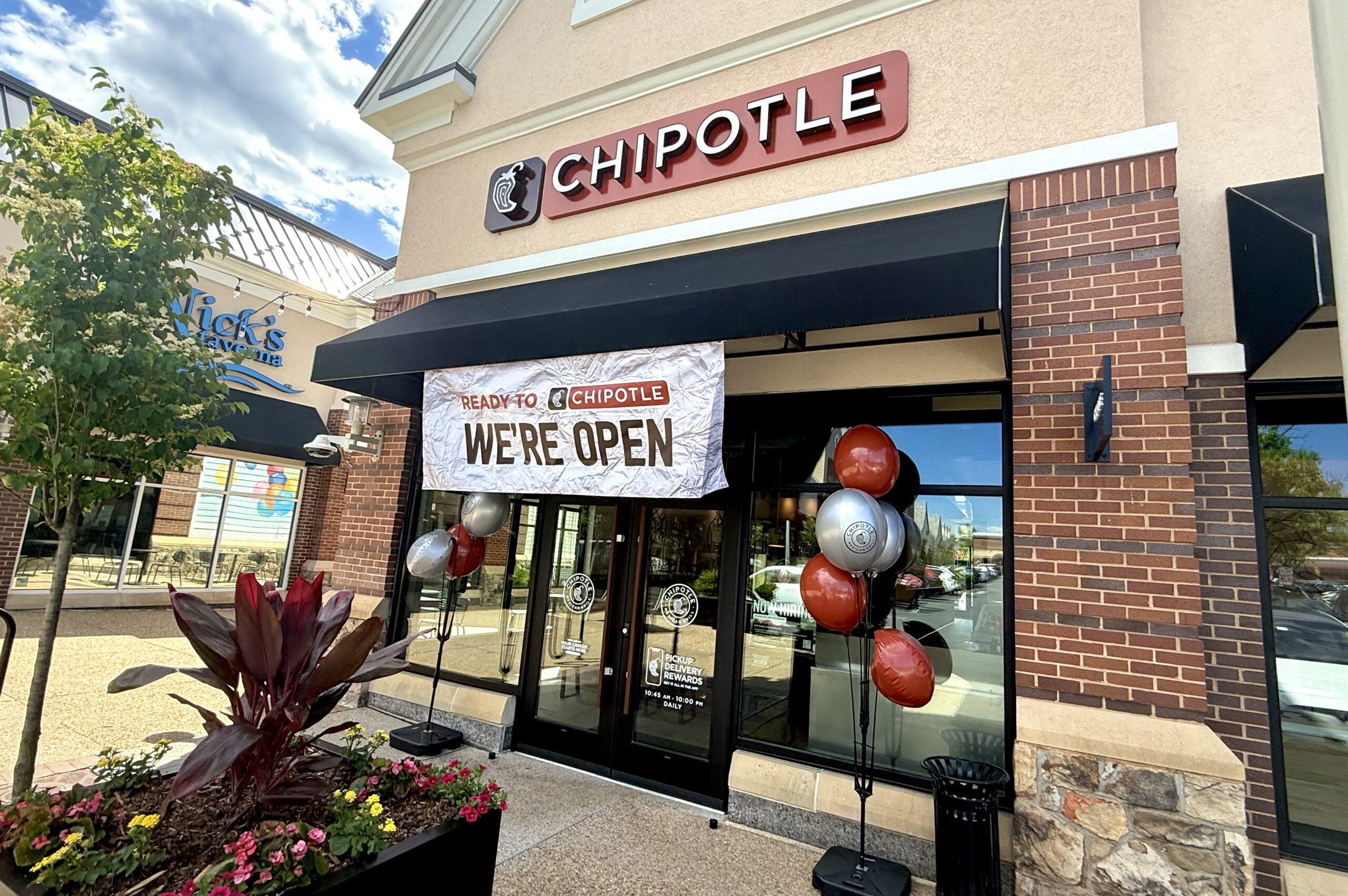 New Chipotle restaurant opens in Ashburn