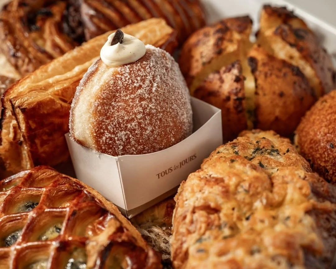 Ashburn's Tous Les Jours bakery slides opening day