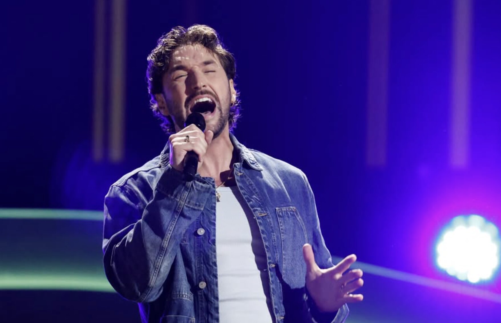 Briers Definition Ashburn native Brandon Diaz advances on ‘The Voice’